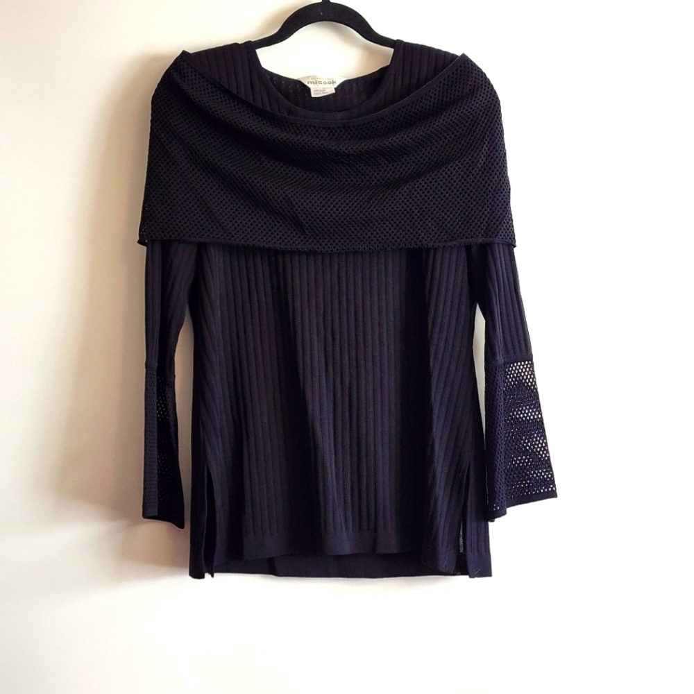 Exclusively Misook Longsleeve blouse Size S